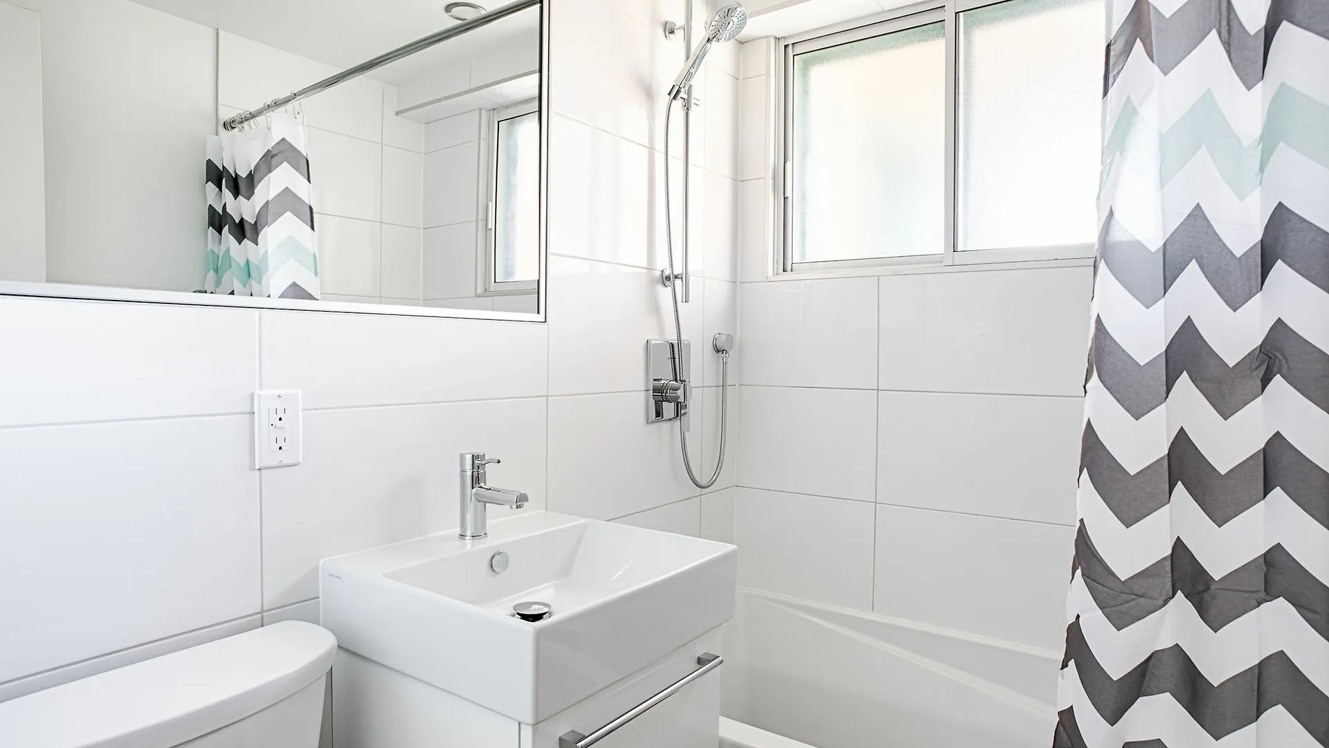 Lovely 1Br In Milton Park By Sonder Montreal